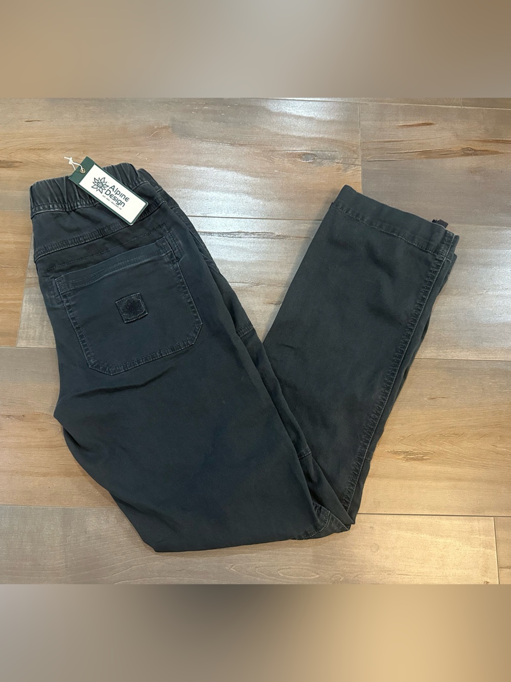 Alpine Design Women's Hike Pants in midnight Black